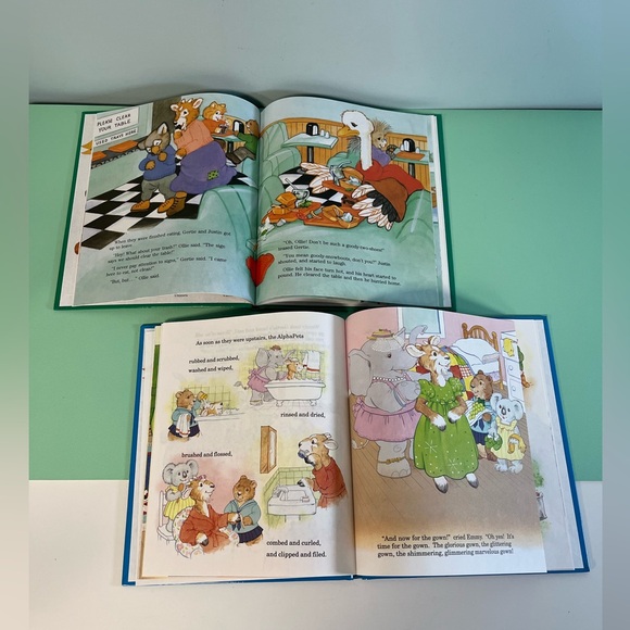 AlphaPets Books Ollie’s Folly & Gertie’s Great Gifts, Vintage 1990’s Kids Books - Picture 7 of 8